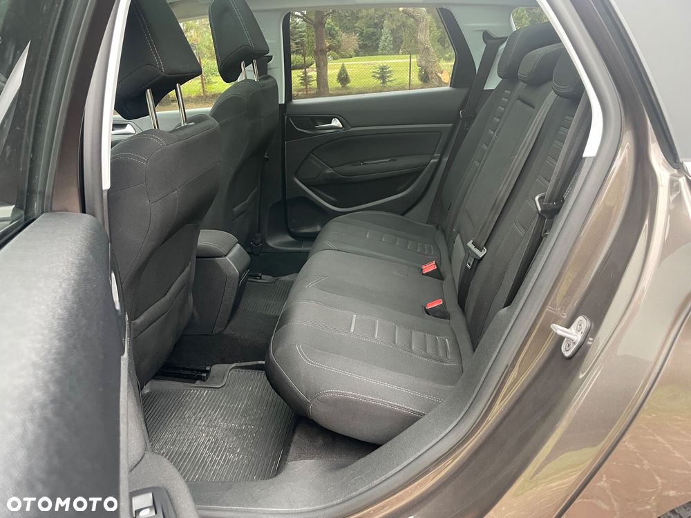 Peugeot 308 1.2 PureTech Active S&S - 26