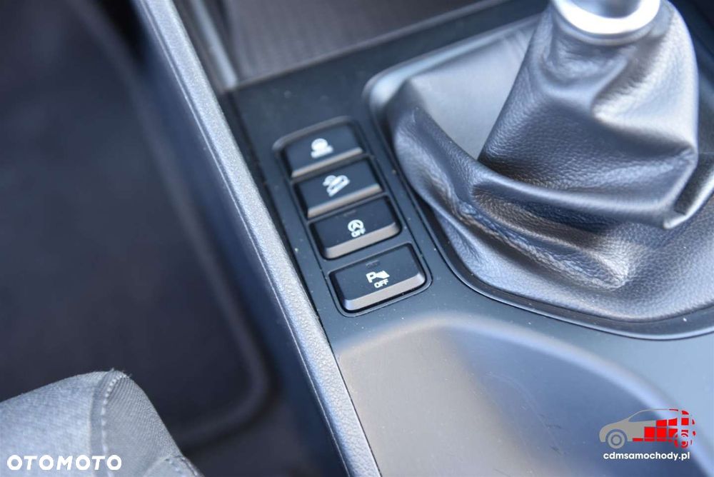 Hyundai Tucson 1.6 GDI BlueDrive Style 2WD - 23