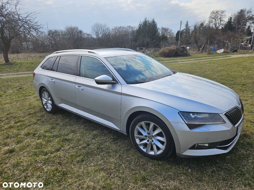 Skoda Superb 2.0 TDI SCR Ambition DSG - 3