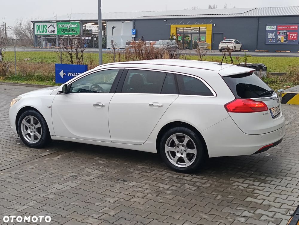 Opel Insignia - 22