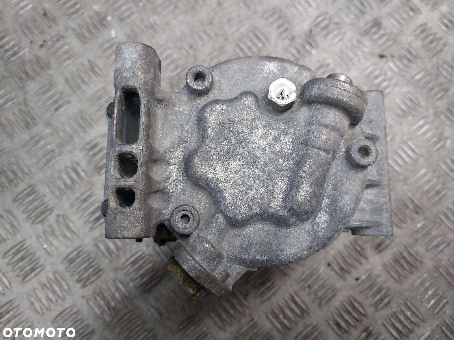 SPRĘŻARKA KLIMATYZACJI KIA PROCEED I LIFT 1.4 16V F500-AN8AA-03 - 5