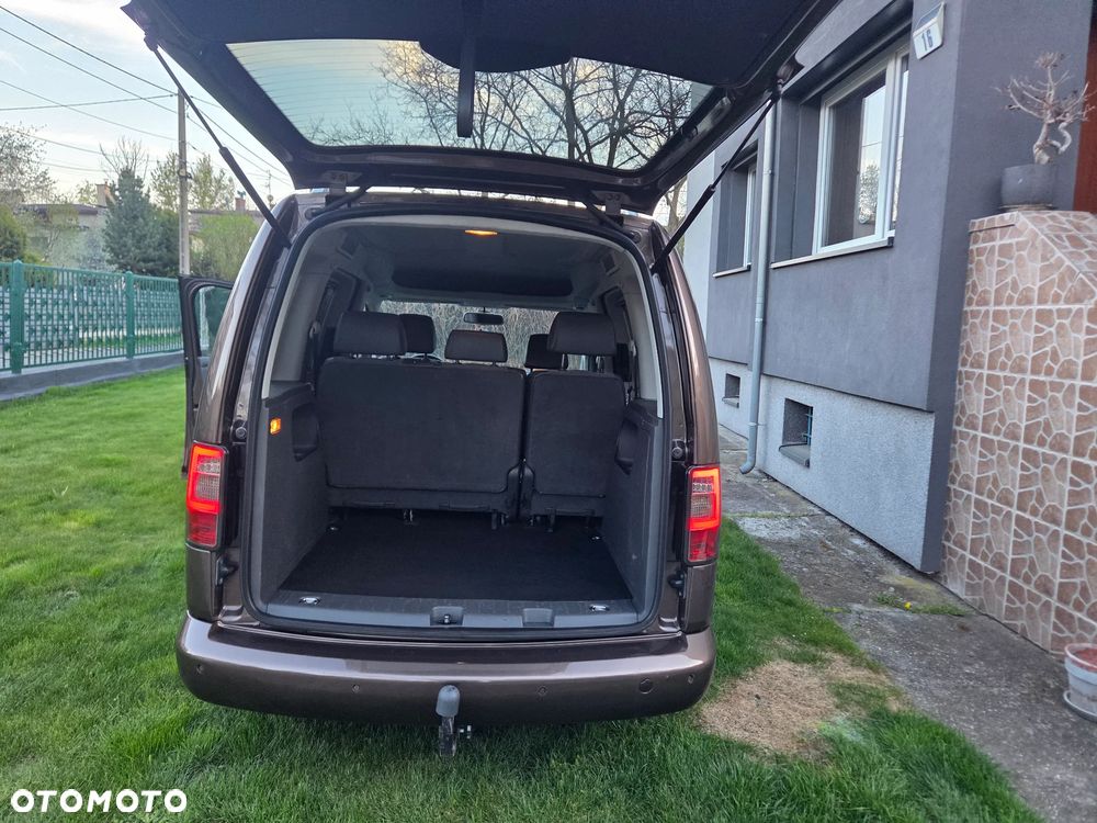 Volkswagen Caddy Highline DSG - 14