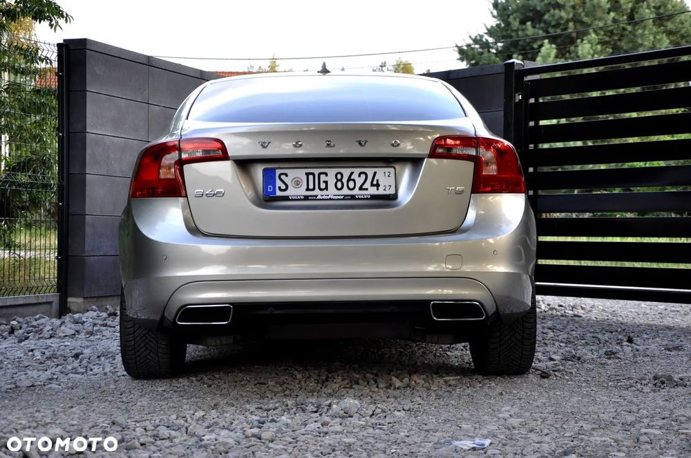Volvo S60 T5 Geartronic Summum - 20