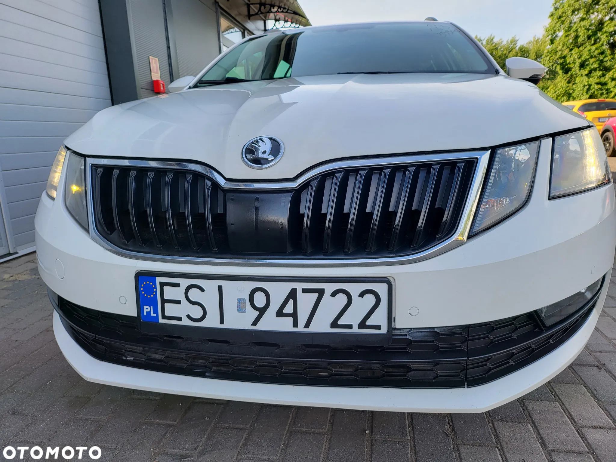 Skoda Octavia 1.6 TDI DSG Style - 35