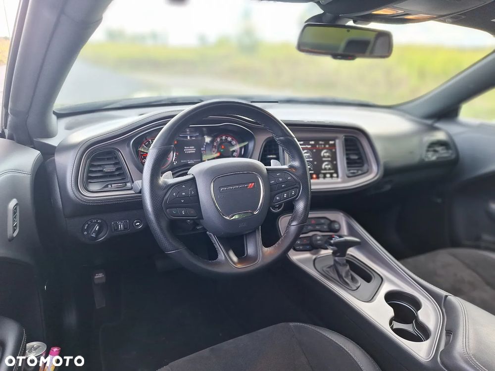 Dodge Challenger 5.7 R/T - 15