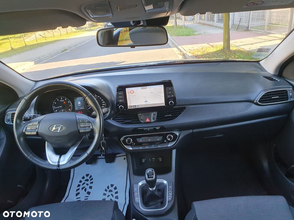 Hyundai i30 1.4 Select - 8
