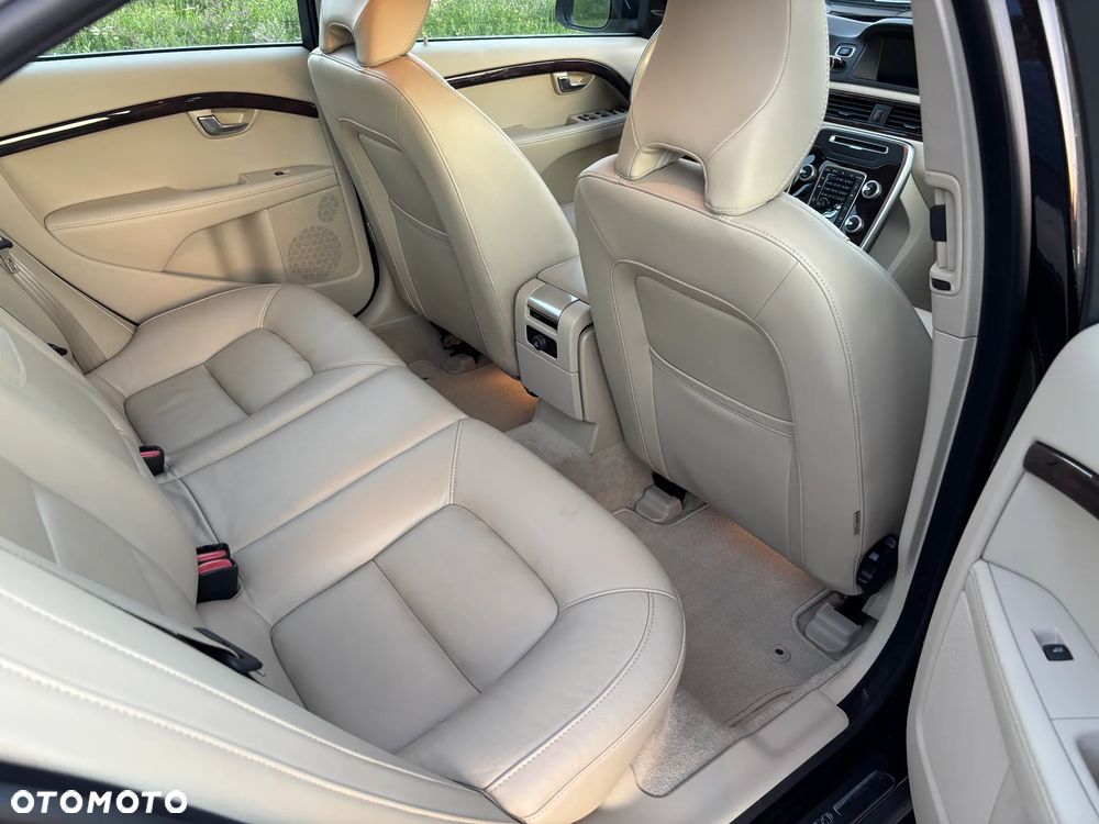 Volvo S80 D5 Summum - 21