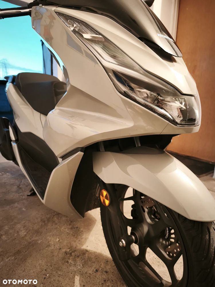 Honda PCX - 1