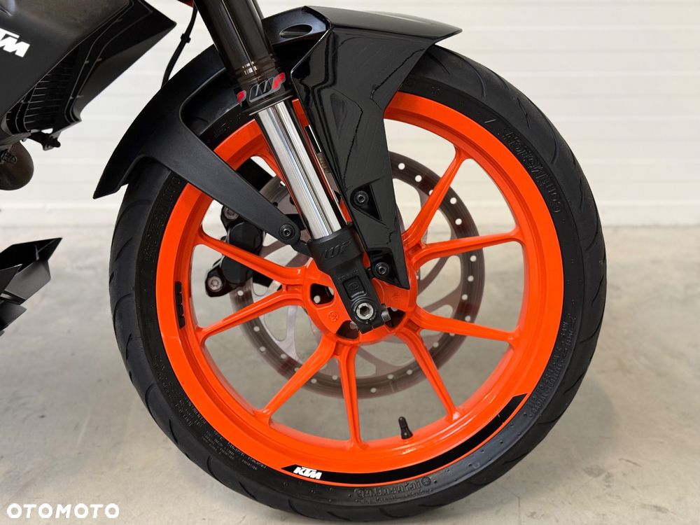 KTM Duke - 10