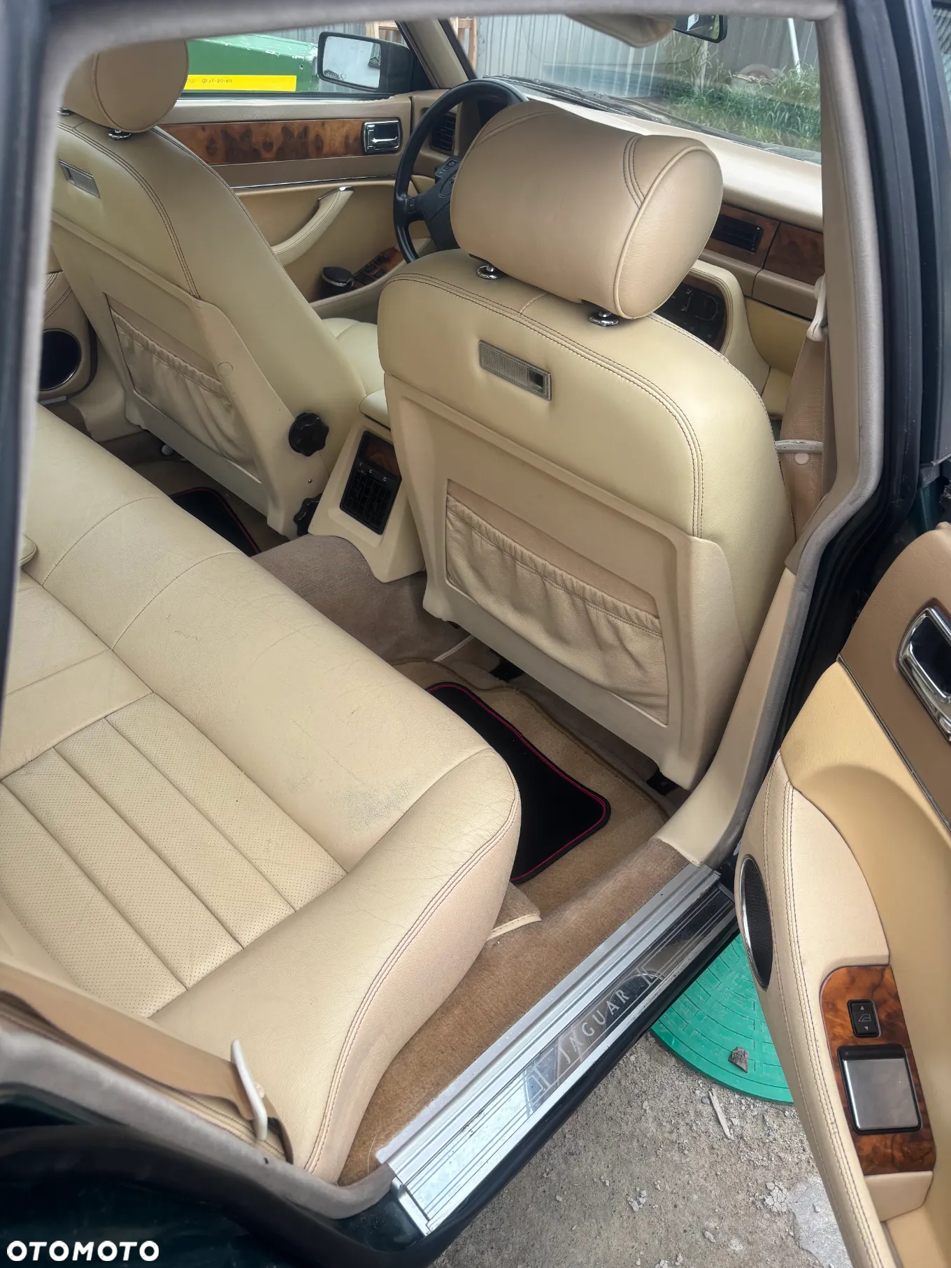 Jaguar XJ Soverign 3.2i - 12