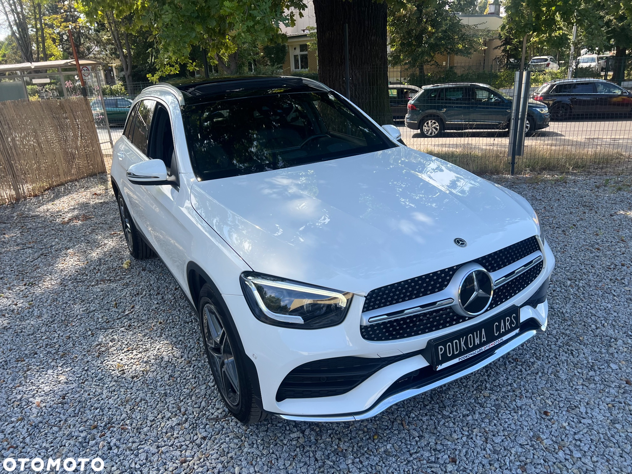 Mercedes-Benz GLC 220 d 4Matic 9G-TRONIC AMG Line Plus - 11