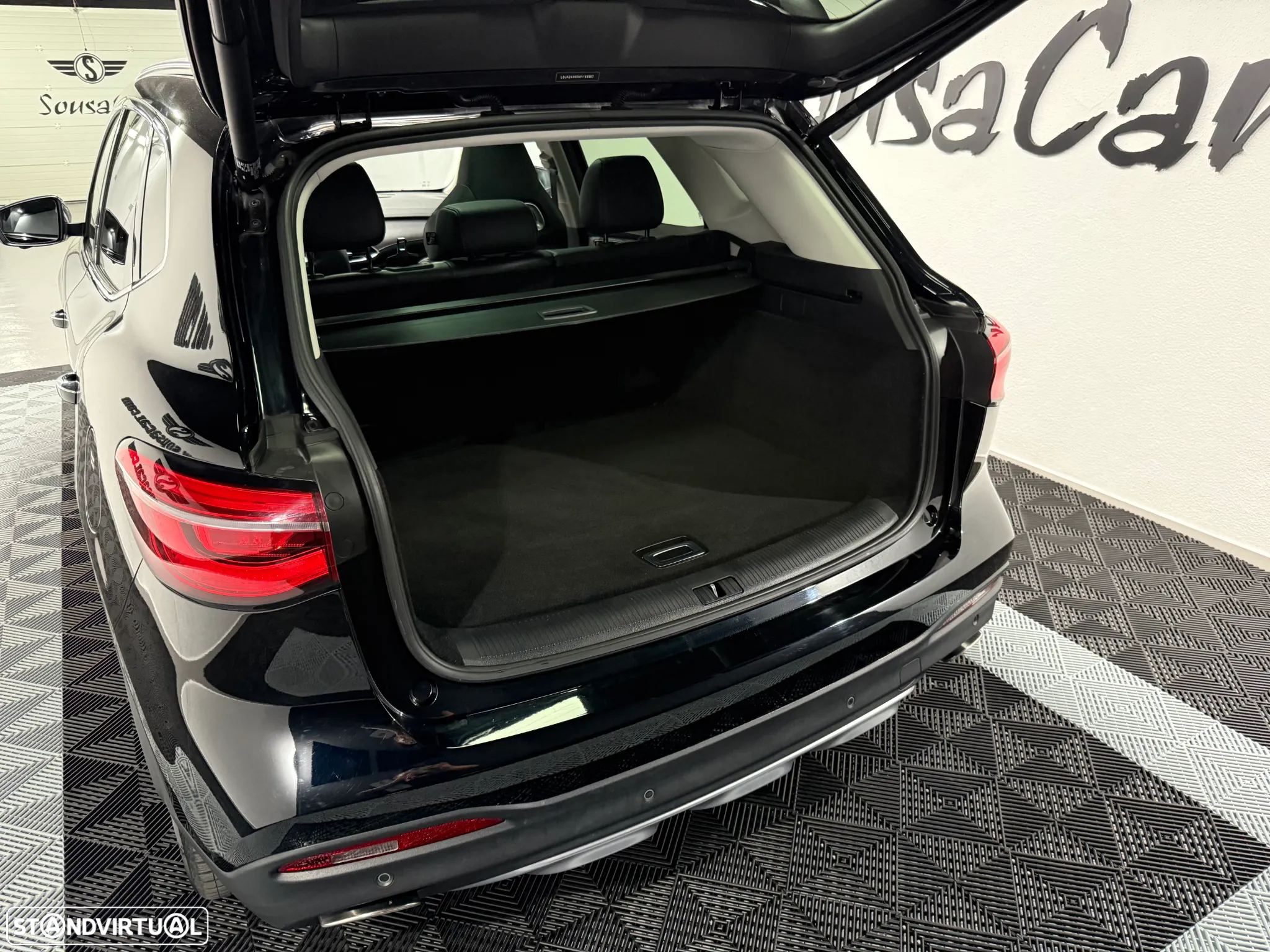 MG EHS 1.5 T-GDI Plug-in Hybrid Luxury - 6
