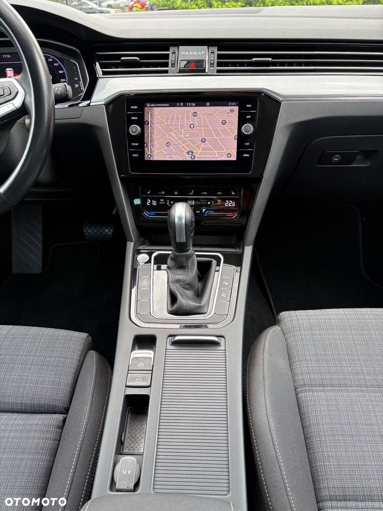 Volkswagen Passat 1.5 TSI EVO Elegance DSG - 13