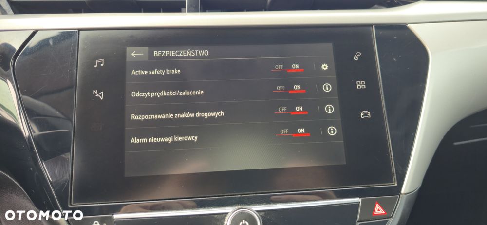 Opel Corsa 1.2 Direct Injection Turbo Start/Stop Edition - 23