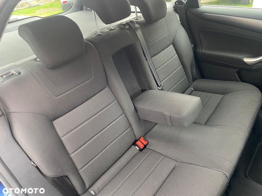 Ford Mondeo 2.0 TDCi Champions Edition - 25