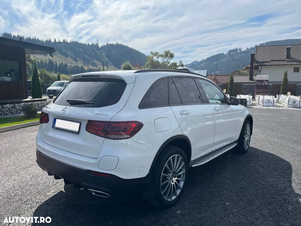 Mercedes-Benz GLC - 4