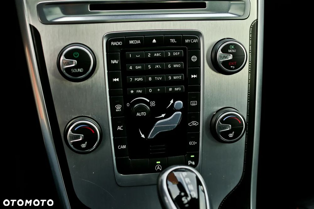 Volvo XC 60 D3 Geartronic Ocean Race - 31