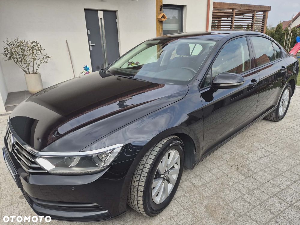 Volkswagen Passat 2.0 TDI BMT Trendline - 3