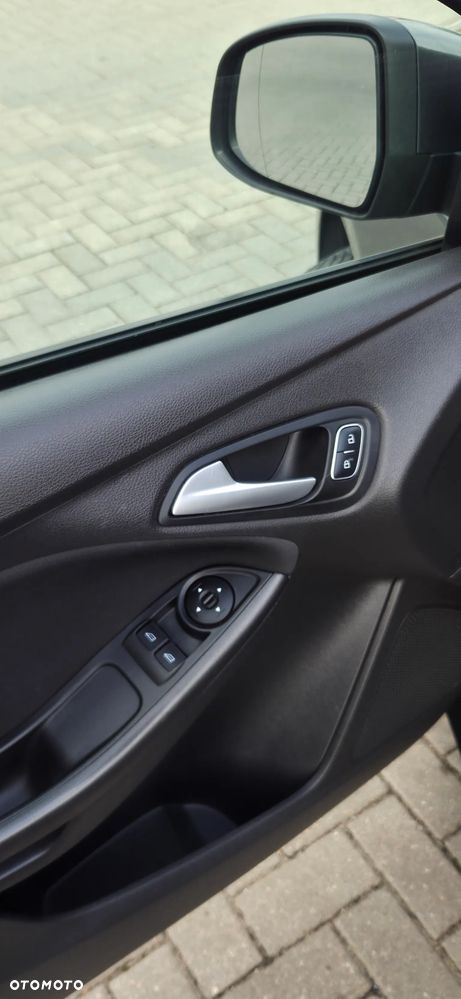 Ford Focus 1.5 EcoBoost STart-Stopp-System TITANIUM - 28