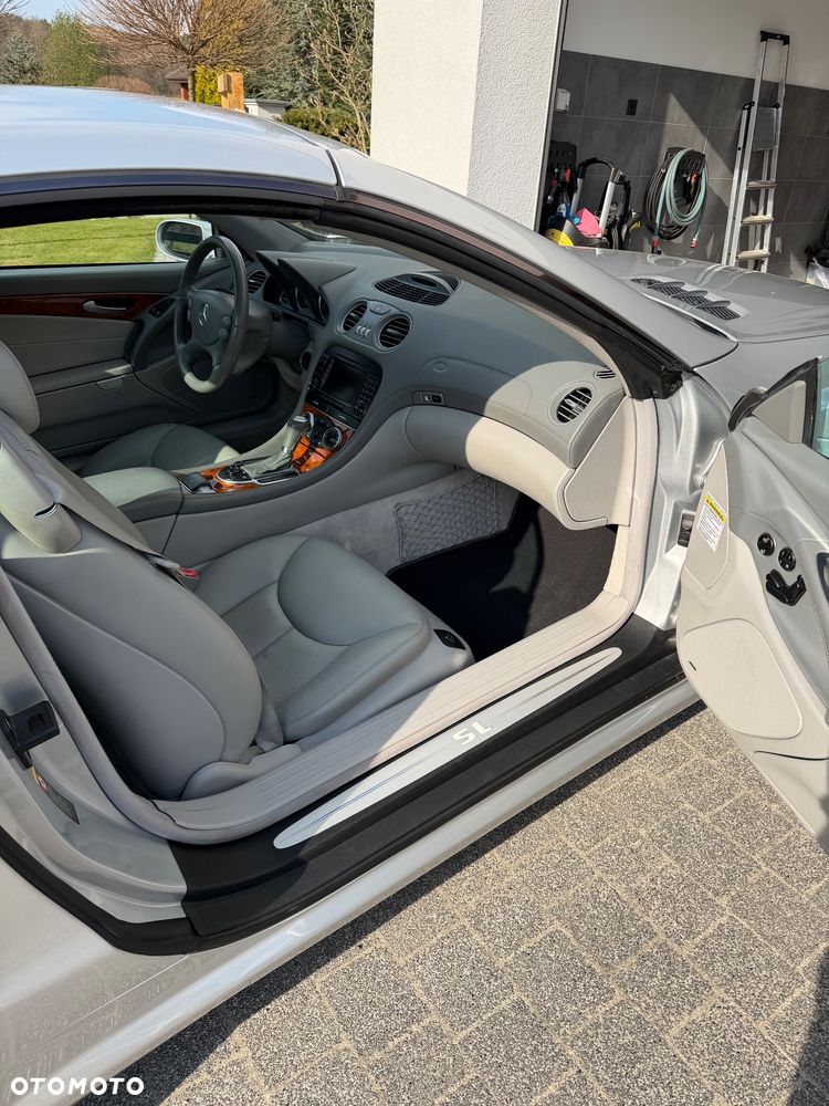 Mercedes-Benz SL 500 7G-TRONIC - 9