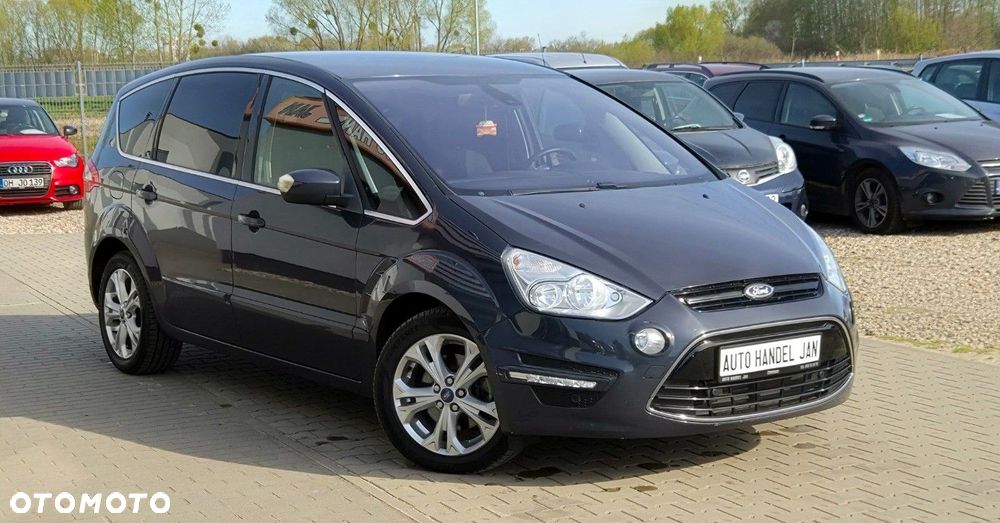 Ford S-Max - 9