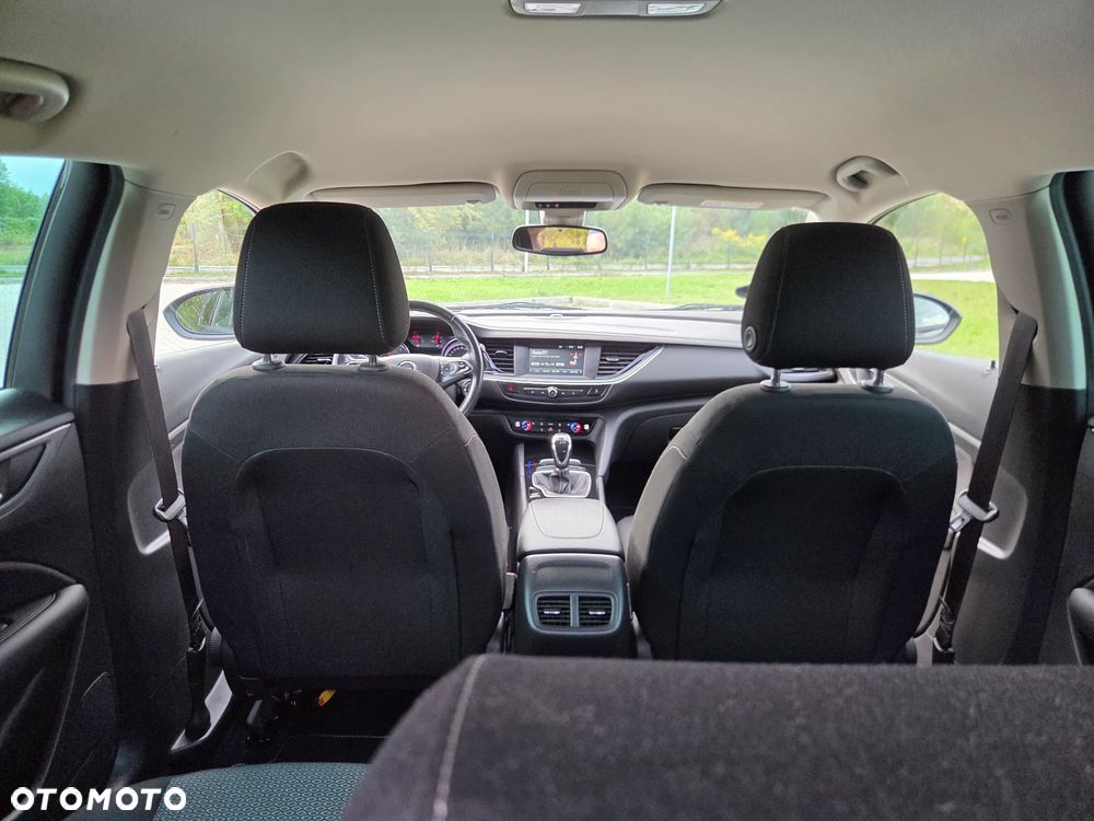 Opel Insignia - 16