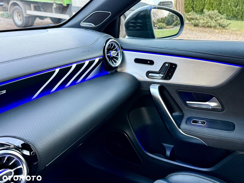 Mercedes-Benz Klasa A 35 AMG 4-Matic Edition 1 7G-DCT - 14