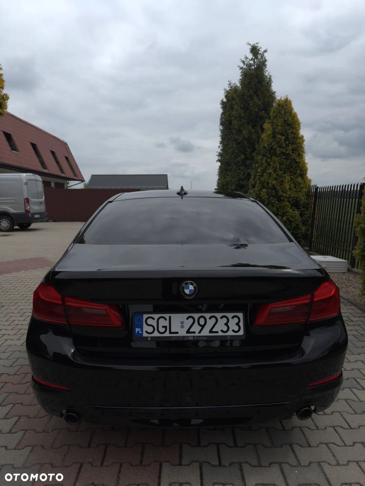 BMW Seria 5 520d xDrive Sport Line sport - 5