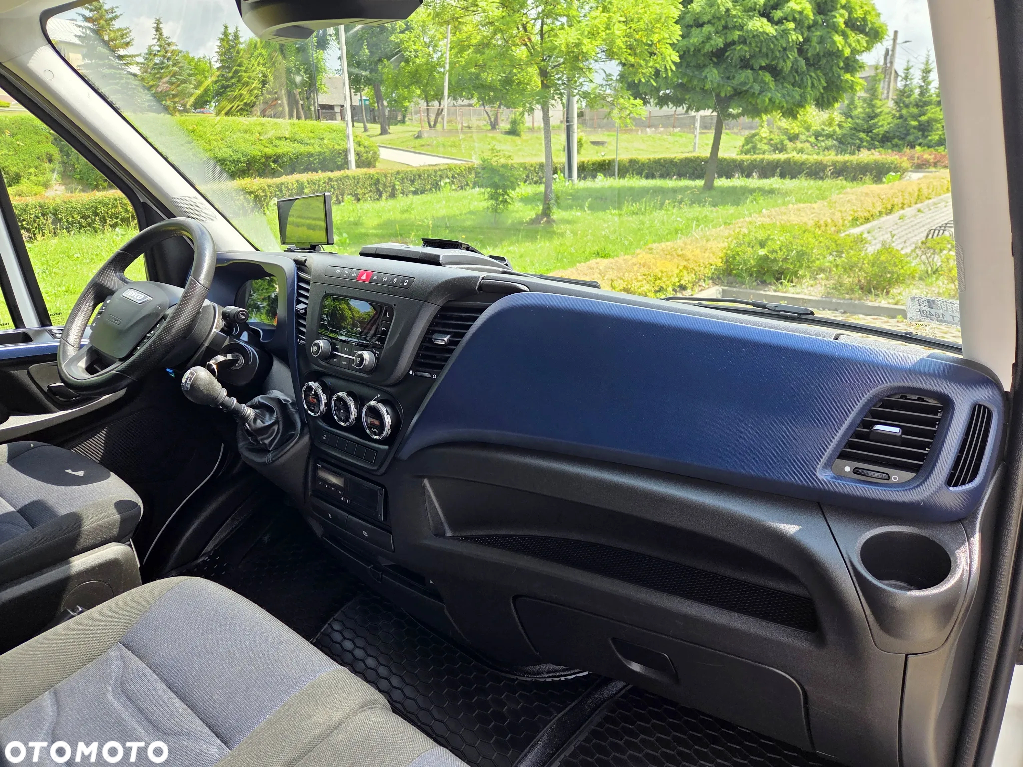 Iveco Daily - 24