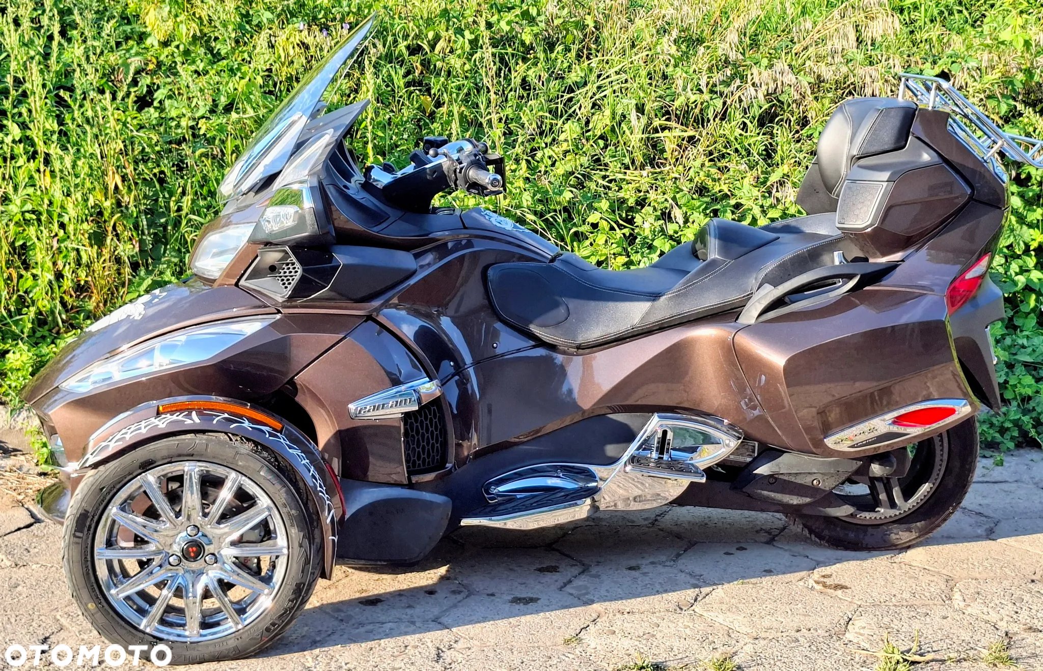 Can-Am Spyder - 15