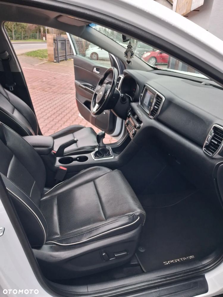 Kia Sportage - 18
