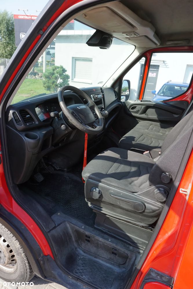 Iveco 350S15 - 9