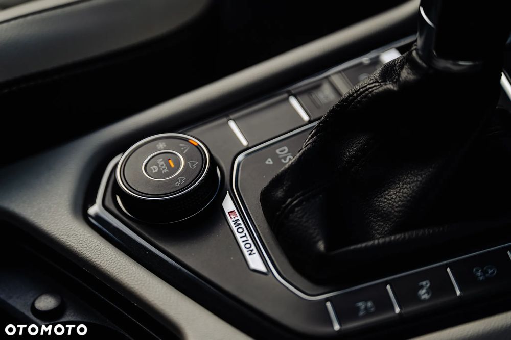 Volkswagen Tiguan 2.0 TSI BMT 4Mot Highline DSG - 16