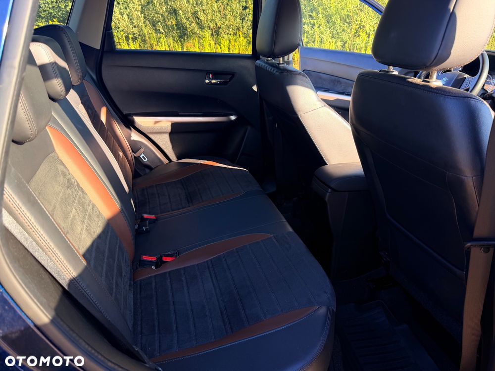 Suzuki Vitara 1.6 Premium 2WD - 9