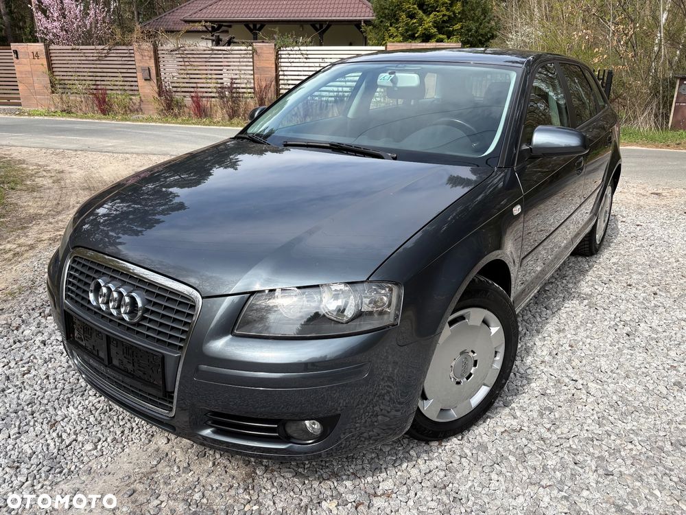 Audi A3 Sportback 1.6 Attraction - 9