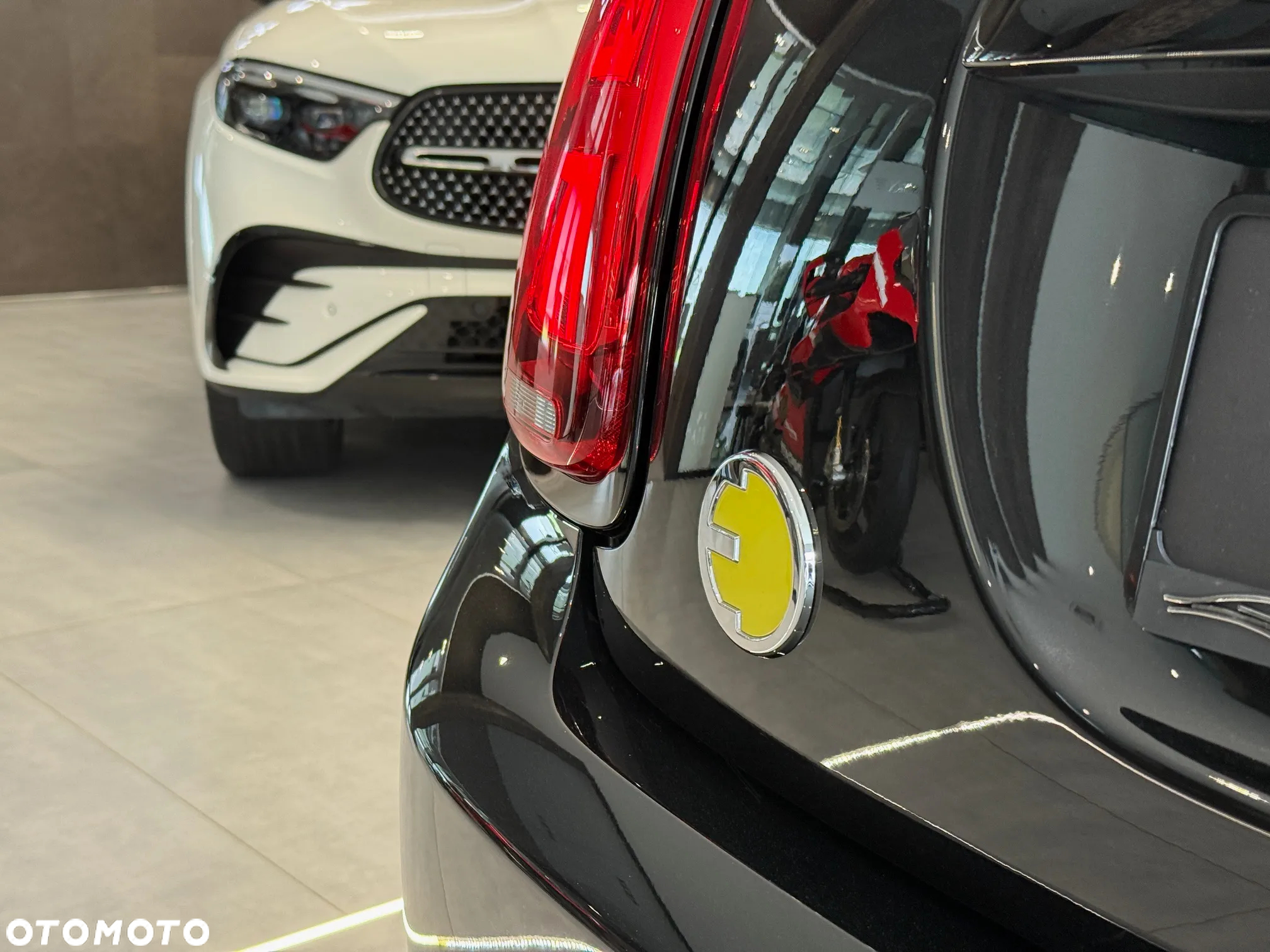 MINI Cooper SE - 12