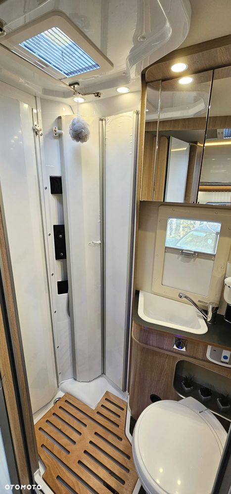 Laika ECOVIP L3009 PÓŁINTEGRA FULL LED HYMER GR. FIAT DUCATO OD RĘKI - 20