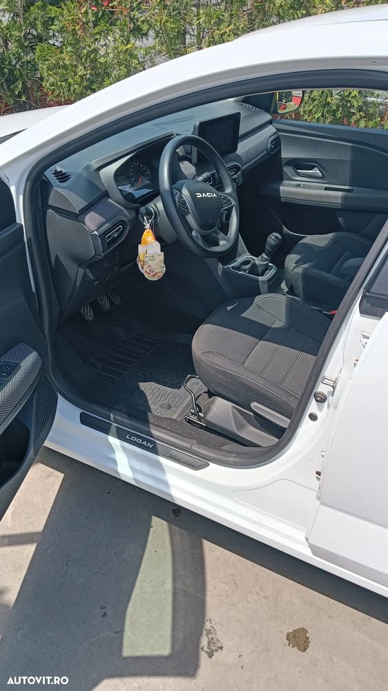 Dacia Logan ECO-G 100 MT6 Prestige+ - 10