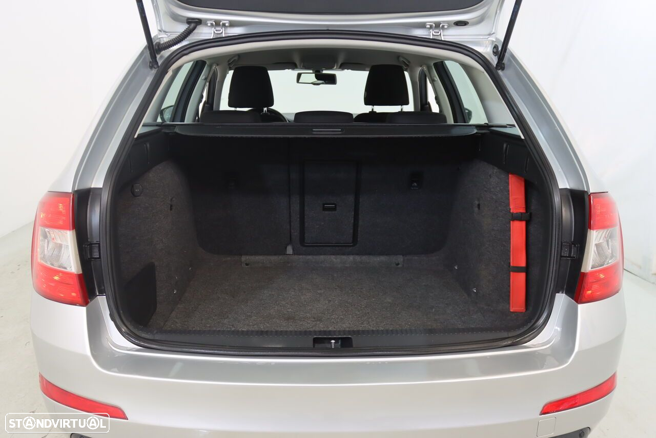 Skoda Octavia Break 1.6 TDi Elegance - 27