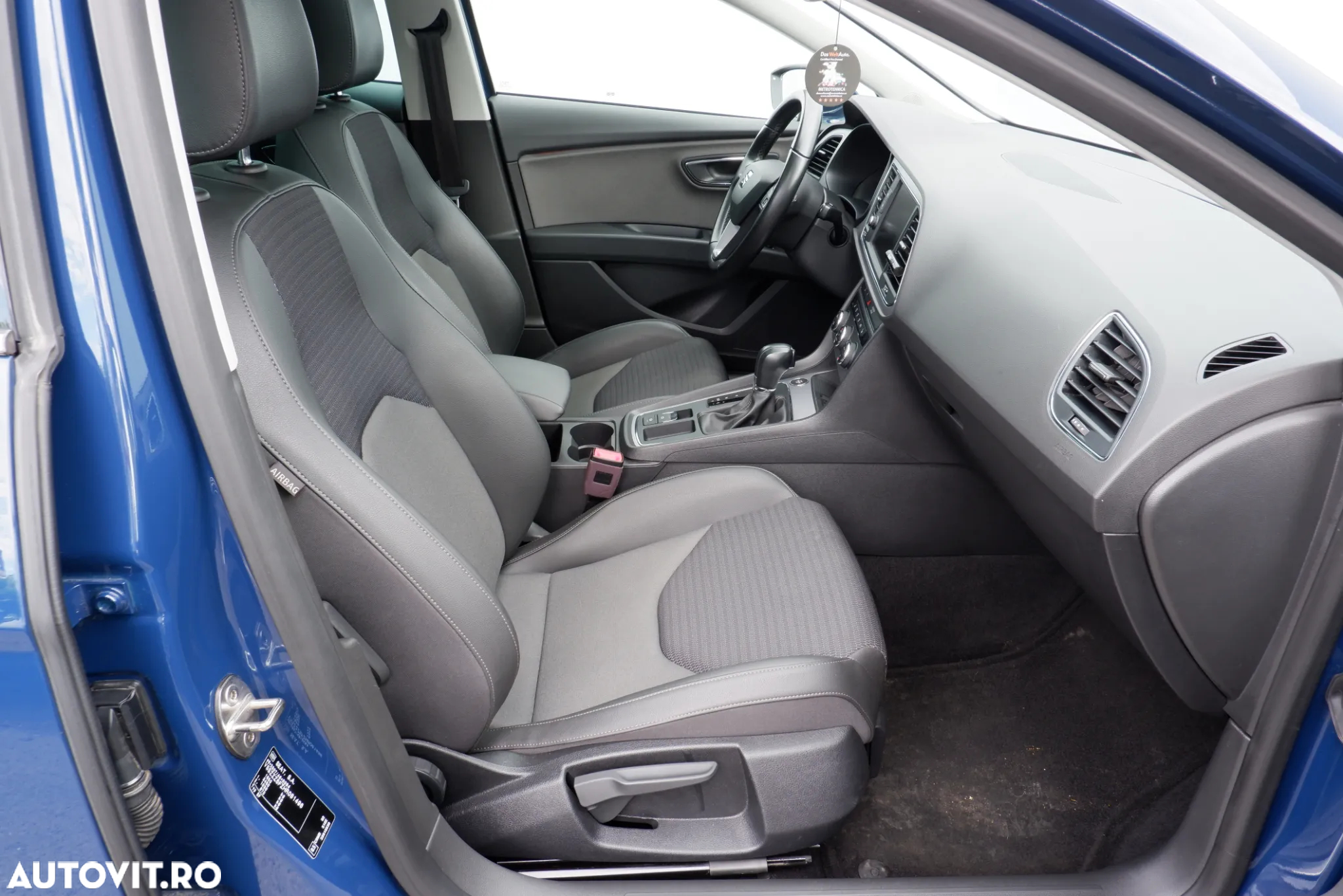 Seat Leon 2.0 TDI DSG7 Xcellence - 10