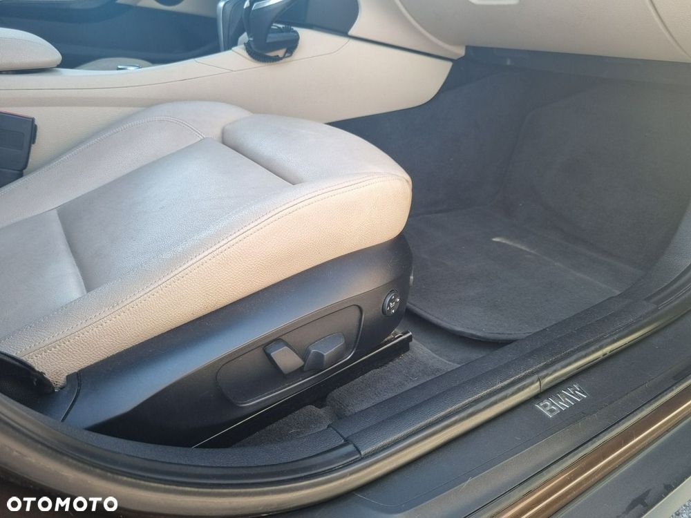 BMW X1 xDrive23d - 18