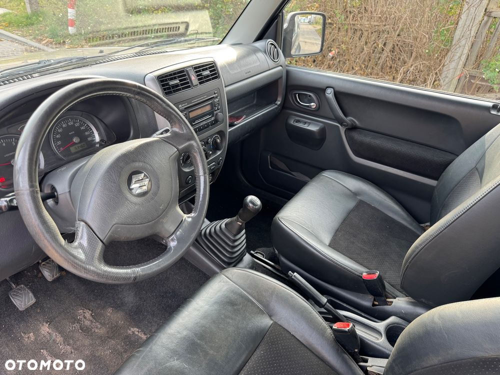 Suzuki Jimny - 17