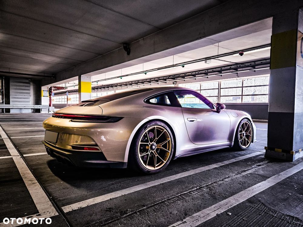 Porsche 911 GT3 Touring PDK - 18