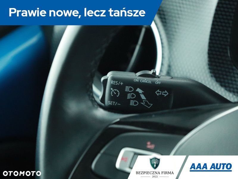Volkswagen up! - 13