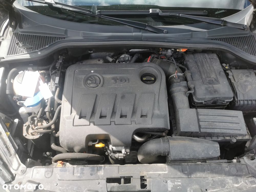 Skoda Yeti Outdoor 2.0 TDI 4x4 DSG Adventure - 27