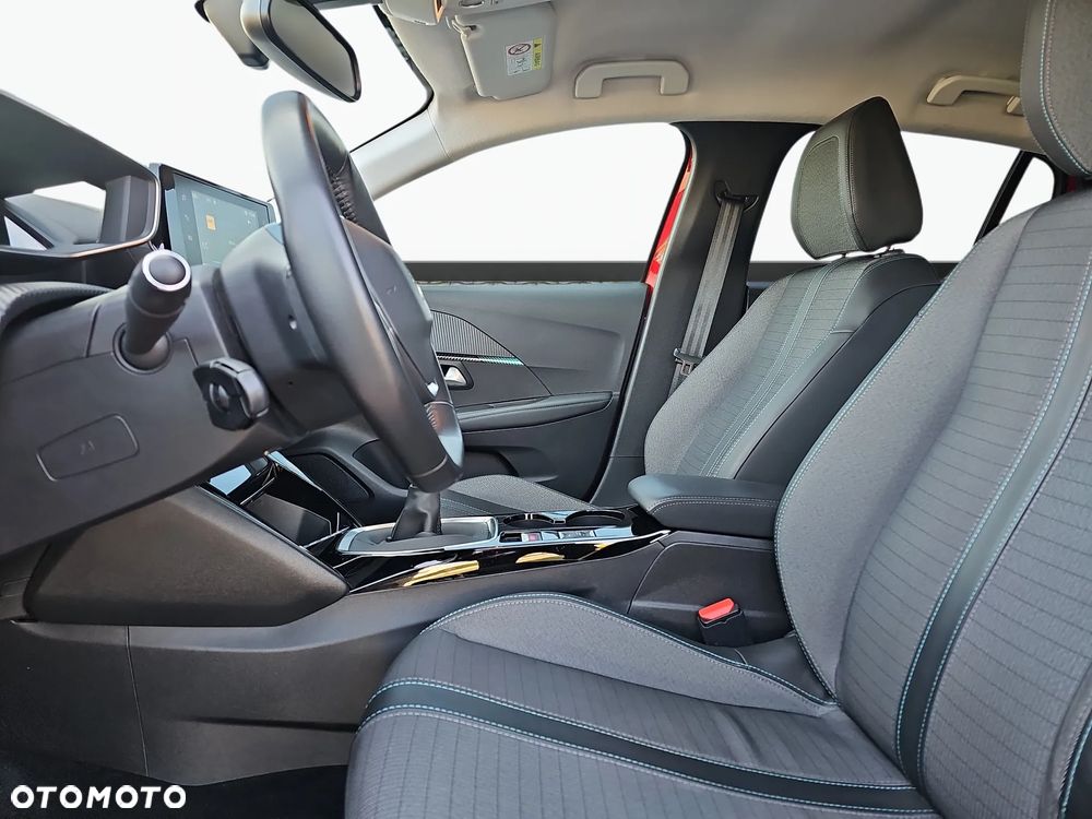 Peugeot 208 1.2 PureTech Allure S&S - 11