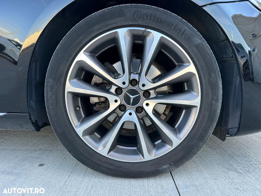 Mercedes-Benz E 220 d 9G-TRONIC Avantgarde - 33