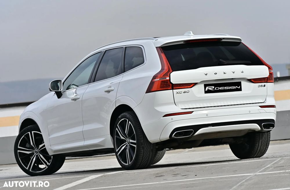 Volvo XC 60 D5 AWD Geartronic RDesign - 5