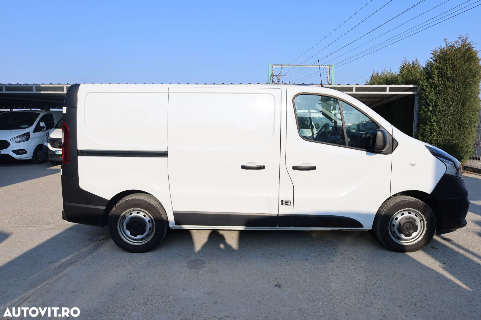 Renault Trafic - 8