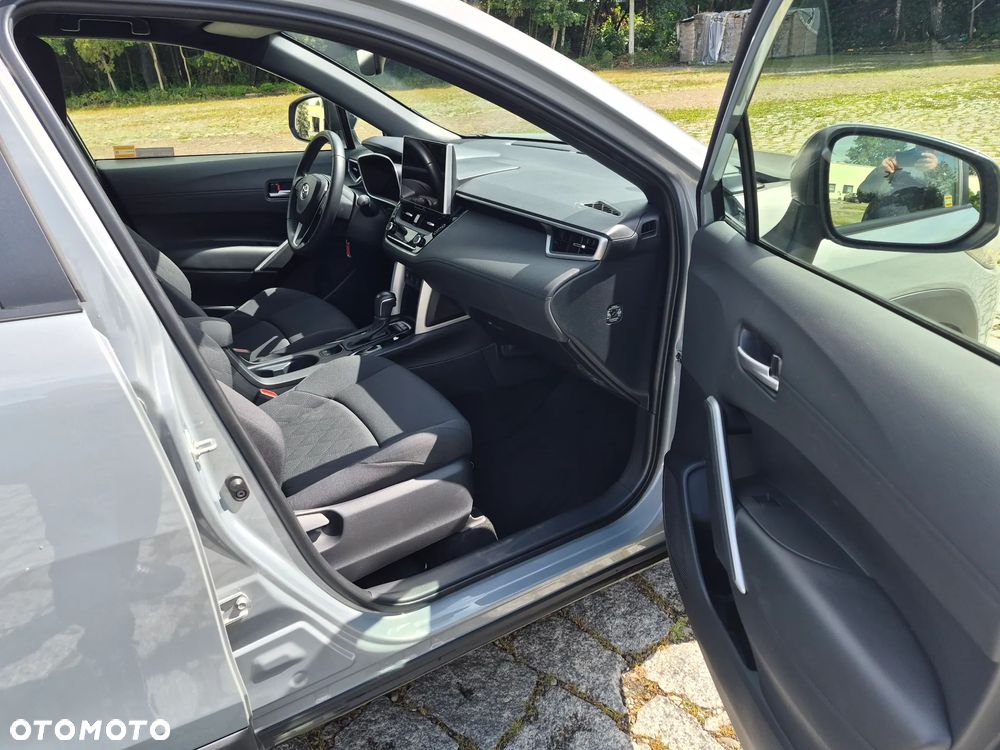 Toyota Corolla Cross - 5